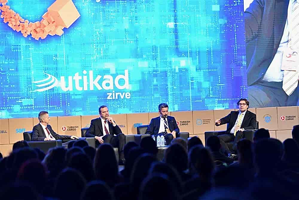 UTİKAD Zirve 2019-İleri'ye Dönüşüm