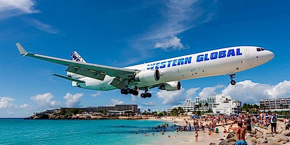 ABD'Lİ DEV KARGO ŞİRKETİ İFLASIN EŞİĞİNDE