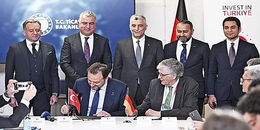 GÜMRÜK BİRLİĞİ, HİZMET SEKTÖRÜNÜ DE KAPSAYARAK YENİLENMELİ