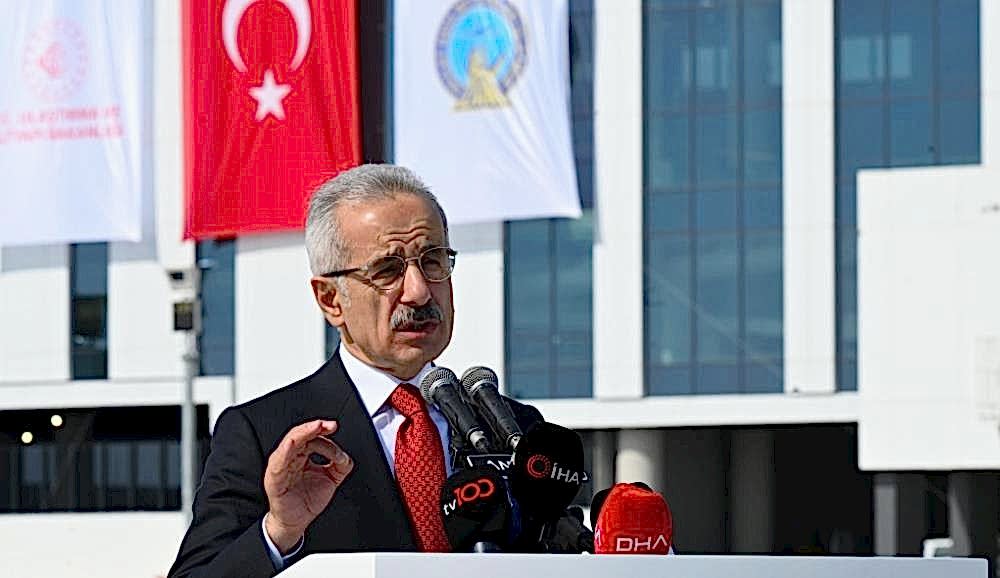 İSTANBUL HAVALİMANI TARİH YAZACAK