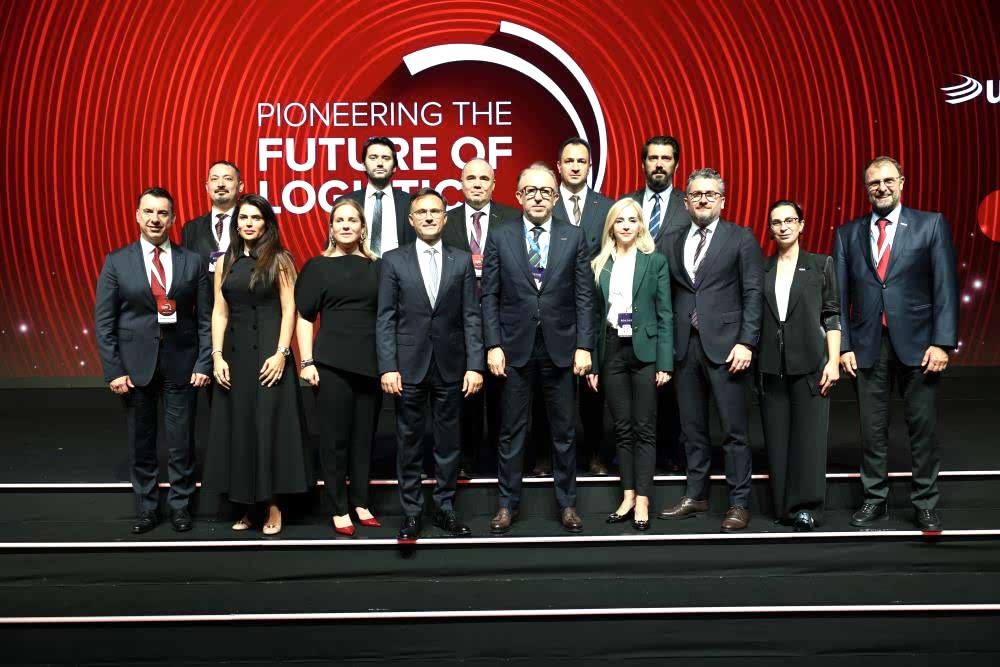 THE LOGISTICS INDUSTRY WHICH AIMS A $200 BILLION MARKET SIZE MET AT TÜRKİYE LOGISTICS SUMMIT 2025 