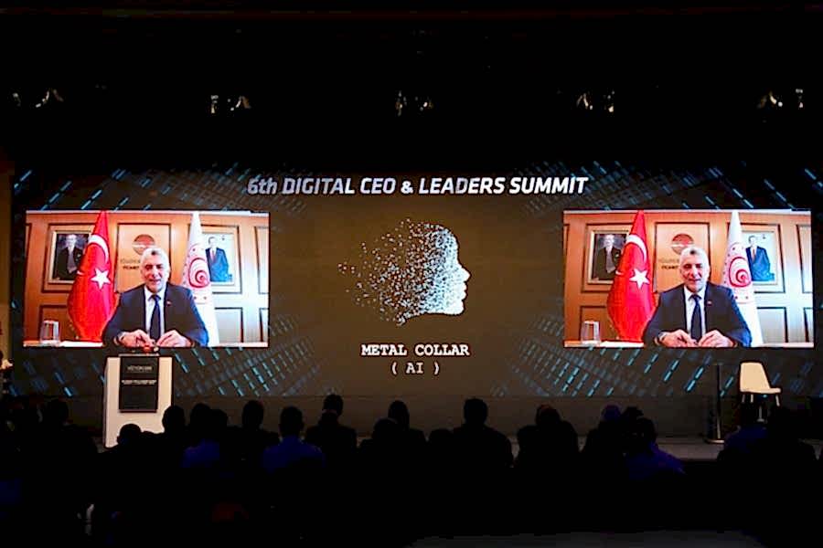  TİCARET BAKANI BOLAT, İZMİR'DEKİ DİJİTAL CEO VE LİDERLER ZİRVESİ'NİN AÇILIŞINA ÇEVRİM İÇİ KATILDI