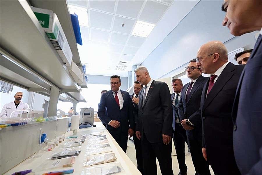 TİCARET BAKANI ÖMER BOLAT ÜLKEMİZİN EN BÜYÜK LOJİSTİK MERKEZLERİNDEN BİRİ OLAN ANKARA LOJİSTİK ÜSSÜNDE İNCELEMELER YAPTI
