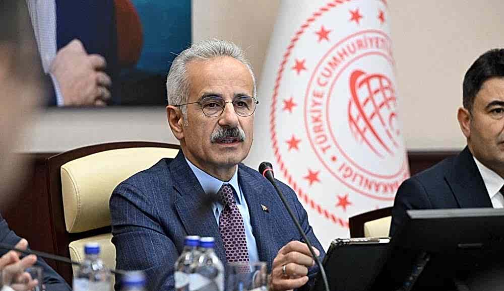 ULAŞTIRMADAN TÜRKİYE'YE 23 YILDA: 298,4 MİLYAR DOLAR YATIRIM, 1 TRİLYON 71 MİLYAR DOLAR KATKI, YILLIK ORTALAMA 1 MİLYON İSTİHDAM…